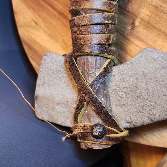 12 in Tomahawk with Wire for Hanging Indoor Decoration  Art HandCrafted - Picture 3 of 7